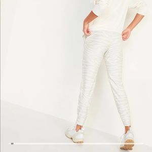 Old Navy High-Waisted Elevate Powersoft Joggers